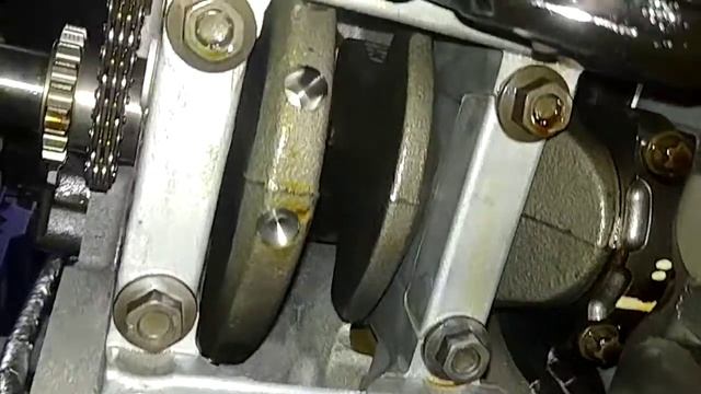 011 FORD Fusion 2,5 DURATEC 2014 Регулировка клапанов Двигатель изнутри смотреть онлайн