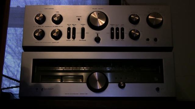 Luxman L-85v Stereo Integrated Amplifier - Harbeth Speakers