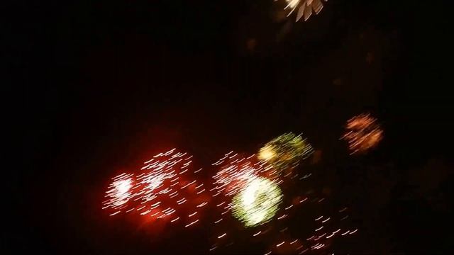 Праздничный салют 23 февраля 2014 года г. Санкт-Петербург смотреть онлайн