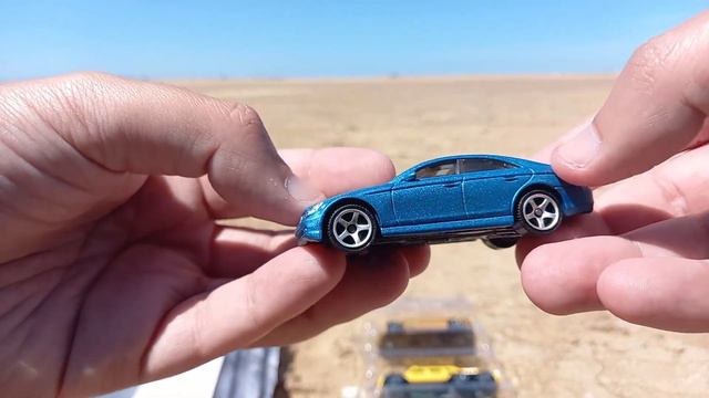 Matchbox Pack Especial Mercedes Benz 2018 - Un Lujazo de Pack x5, con UNBOXING смотреть онлайн