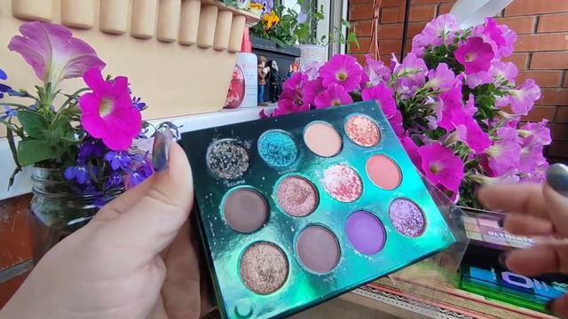 Косметичка на июнь ??? продолжаем сиять и блистать ??? смотреть онлайн