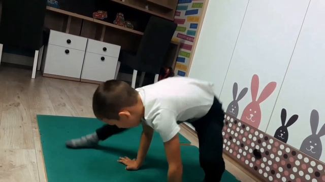 Отрывок из видео Спичаг смотреть онлайн