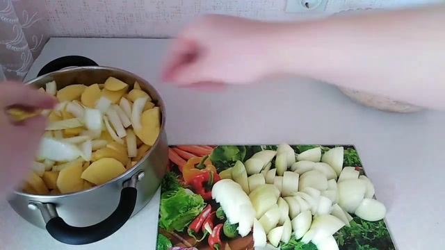 Вкусный ужин. Жареная курица с аджикой в духовке смотреть онлайн