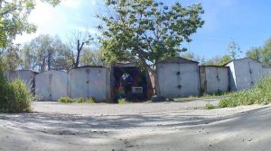 Заезд в узкий гараж