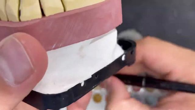 Как окрашивать емах? Buravenko Dental Lab смотреть онлайн