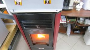 Обзор и отзыв на пеллетный камин Термал (Termal) 10 Basic