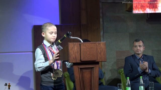 Чемпион мира по тайскому боксу в 11лет. Динияр Садиков. смотреть онлайн