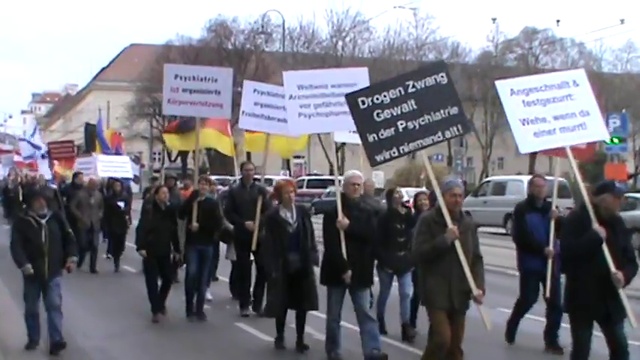 Scientology-Fake-Demo, 28. März 2015, Wien (480p_25fps_H264-128kbit_AAC) смотреть онлайн