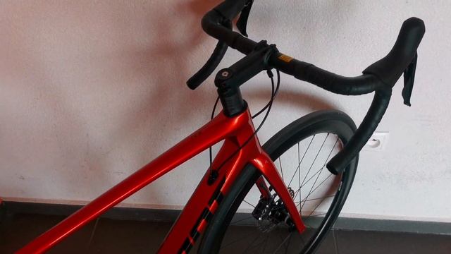 GIANT TCR ADVANCED 1+ DISC-PRO COMPACT AMBER GLOW 2022 смотреть онлайн