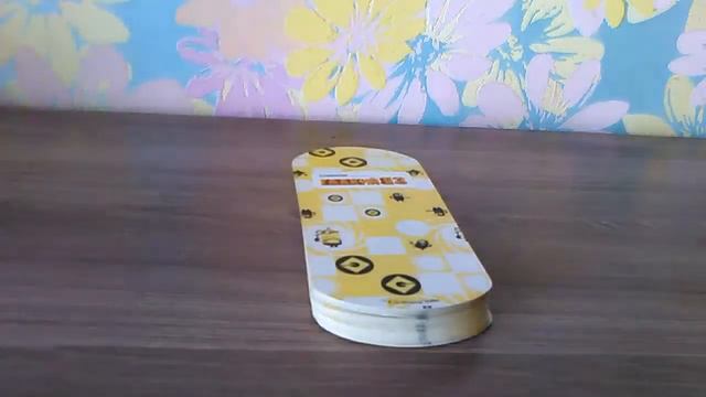 Карточки Гадкий я 3:-) смотреть онлайн