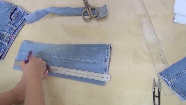 デニム リメイク バッグの作り方　DIY Jeans remake BAG ( recycled denim) смотреть онлайн
