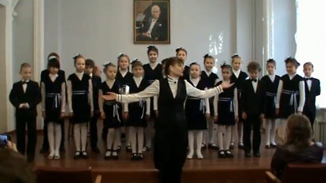 Детские вокальные сочинения :"Ореховый гном и Три сороконожки композ. Мартыненко Н. смотреть онлайн