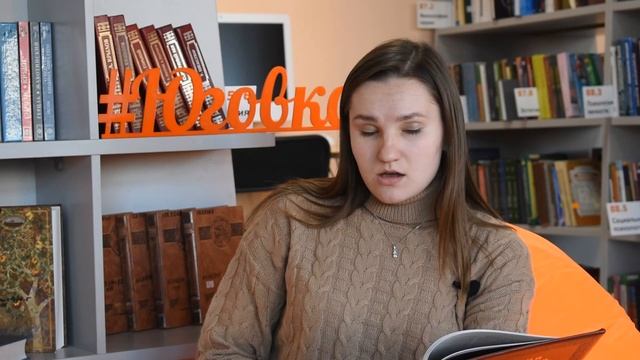 #ЧитайБлока140 - Валерия Авдеенко читает стихотворение «Поэты» смотреть онлайн