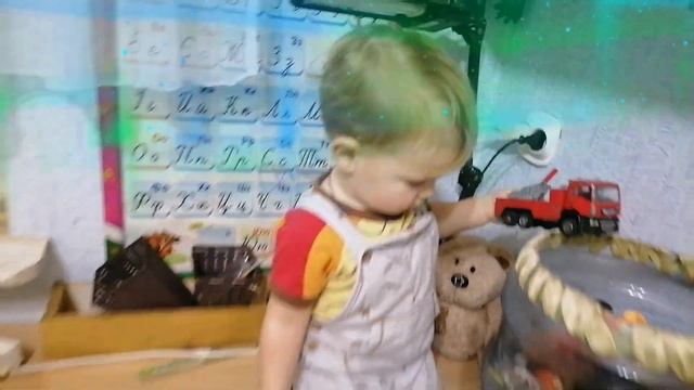 Детская комната. Четверо детейв одной комнате. смотреть онлайн