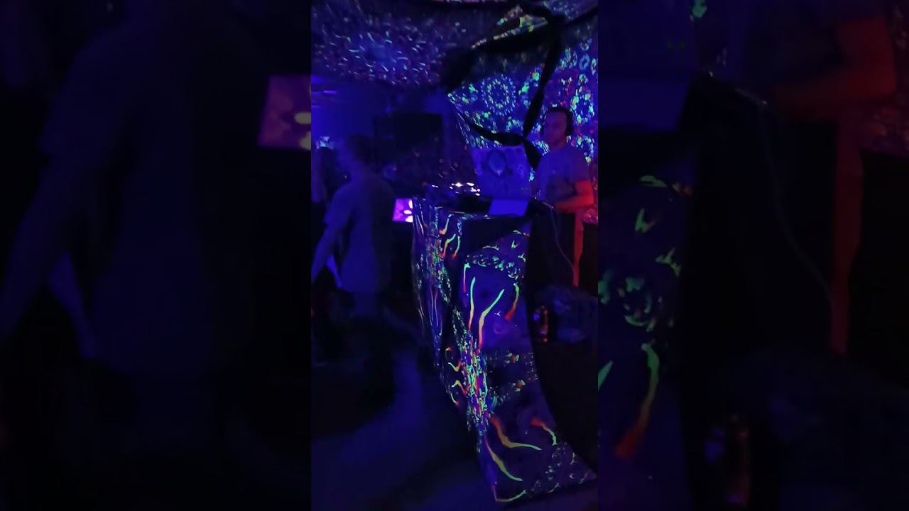 31 03 23 Hypnotic vibes Nibiru, Semantic maze brthday dj Tomas303 смотреть онлайн