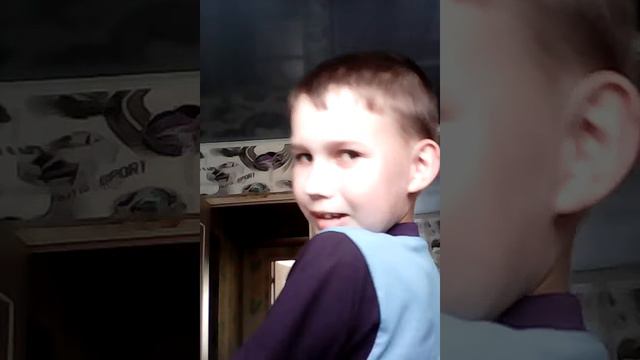 Челенджи #4 ходить задом на перёд. смотреть онлайн