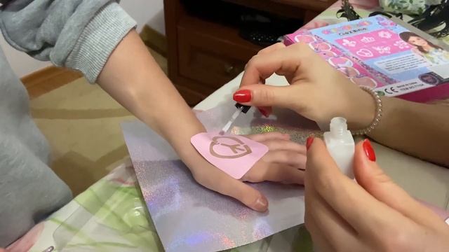 МОИ ПОДАРКИ НА НОВЫЙ ГОД 2021. Какие подарки Лиза нашла под елкой на Новый год смотреть онлайн