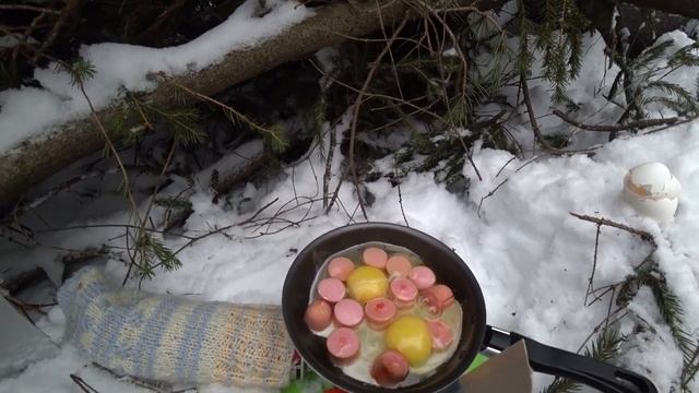 Поход в зимний лес без лыж 4 янв.2020. Яичница с сосисками. Пермь. смотреть онлайн