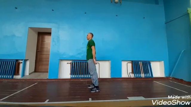 Стрибок у довжину з місця. Потрійний стрибок смотреть онлайн