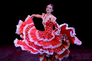 «Испанский танец», ансамбль «Ритмы детства». «Spanish dance», ensemble «Rhythms of childhood».