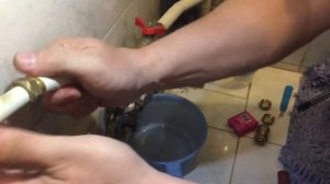 Замена тройника на метаполовых трубах в квартире