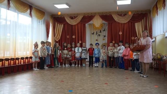 Осенний праздник ЯРМАРКА в садике.Видео Нусратуллина Ф.Г. смотреть онлайн