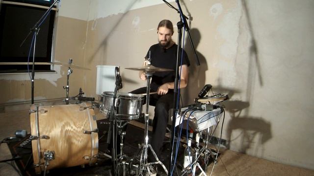 drum jam - recording special edition - Karen O - The Moon Song - full instrumental cover смотреть онлайн