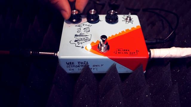 Bass Guitar Germanium Fuzz Distortion by Fanta Studio смотреть онлайн