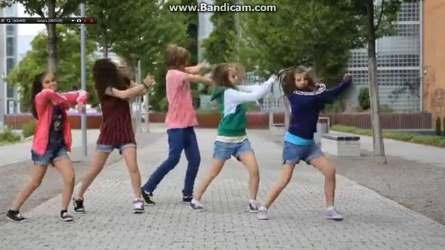 Классный танец^^просто офигительный смотреть онлайн