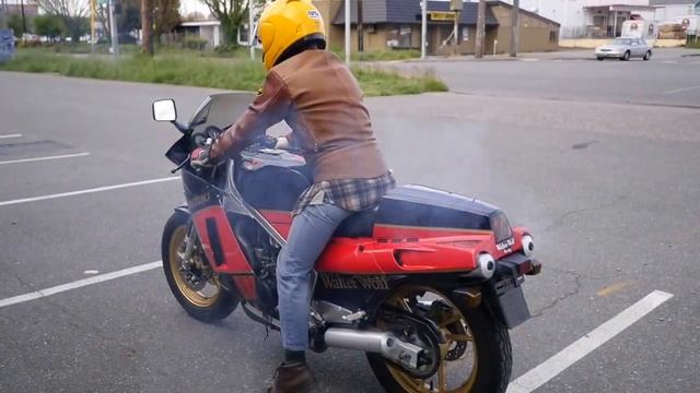 Suzuki RG400 for sale at SODO-MOTO смотреть онлайн