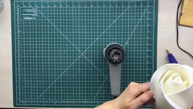 Роза из изолона смотреть онлайн