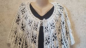 НАКИДКА НА ПЛЕЧИ КРЮЧКОМ.