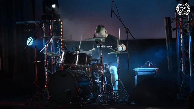 Конкурс барабанщиков Красноярск I 2021 Hillsong Worship - What A Beautiful Name смотреть онлайн