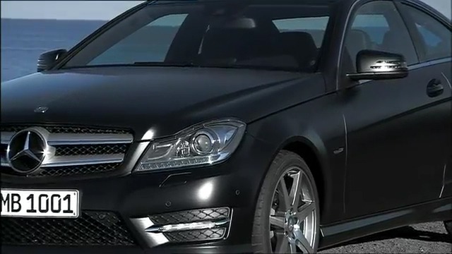 Mercedes Benz C Class Coupé смотреть онлайн