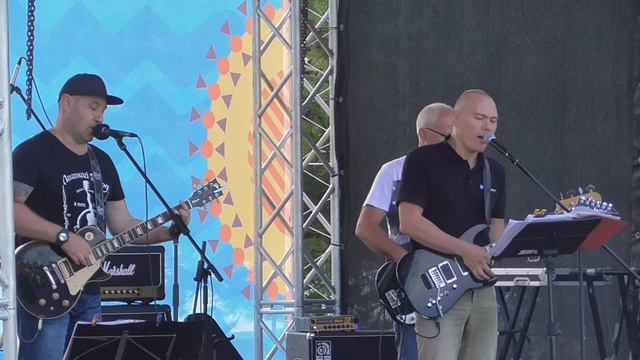 Группа «Лишний повод» "Ау".MP4 смотреть онлайн