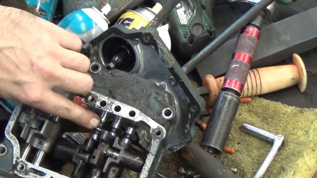 Old Tractor Shift Problems смотреть онлайн