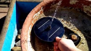 Фонтан на солнечной панели ( Fountain on solar panels )