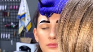 Идеальное ОКРАШИВАНИЕ БРОВЕЙ краской - За 7 простых шагов