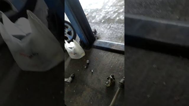 Замена электромагнитного клапана Пежо 3008 1.6 бензин смотреть онлайн