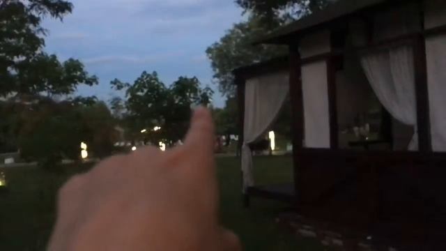Поехали в бассейн с подругой ОДНИ!??? Went to the pool with my friend ALONE!??? смотреть онлайн