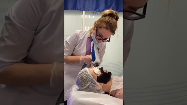 Очищение лица? Карбоновый пилинг?