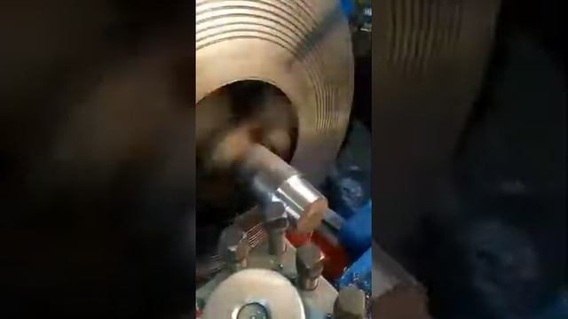 Продолжение нарезания конусной резьбы на трубонарезном станке 1А983 смотреть онлайн