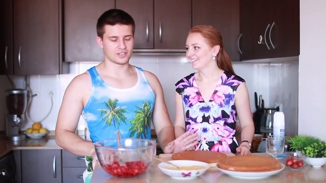 ГОТОВИМ ДЕСЕРТ Клубничный ТРАЙФЛ | Strawberry Trifle | SWEET HOME смотреть онлайн