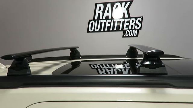 Ford Explorer with Yakima SkyLine JetStream Roof Rack Crossbars смотреть онлайн