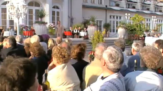 Patrick Lindner - Leb dein Leben so wie du es fuehlst (Lustige Musikanten 16.5.2002) (VOD) смотреть онлайн