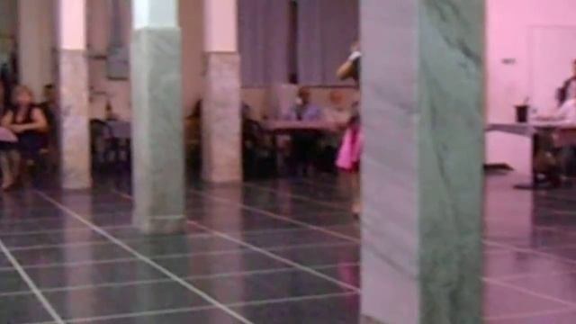 LA MUTUAL TANGO ,EN LA MILONGA FLOREAL. смотреть онлайн