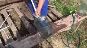 2 Способа быстро отмыть бутыль для вина с узким горлом