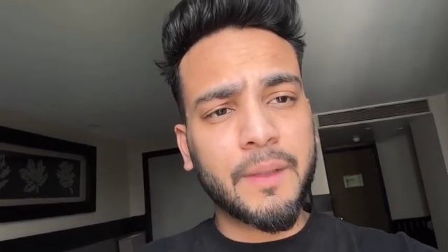 Elvish Yadav react on noida case смотреть онлайн