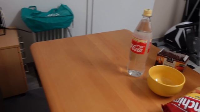 Oстались одни дома без ребенка! Поездка в сады. Конкурс 50€! смотреть онлайн