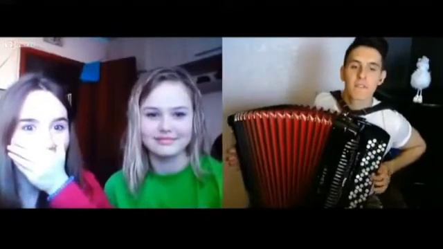 БАЯНИСТ В ЧАТ РУЛЕТКЕ | Реакция на : Despasito/ смотреть онлайн